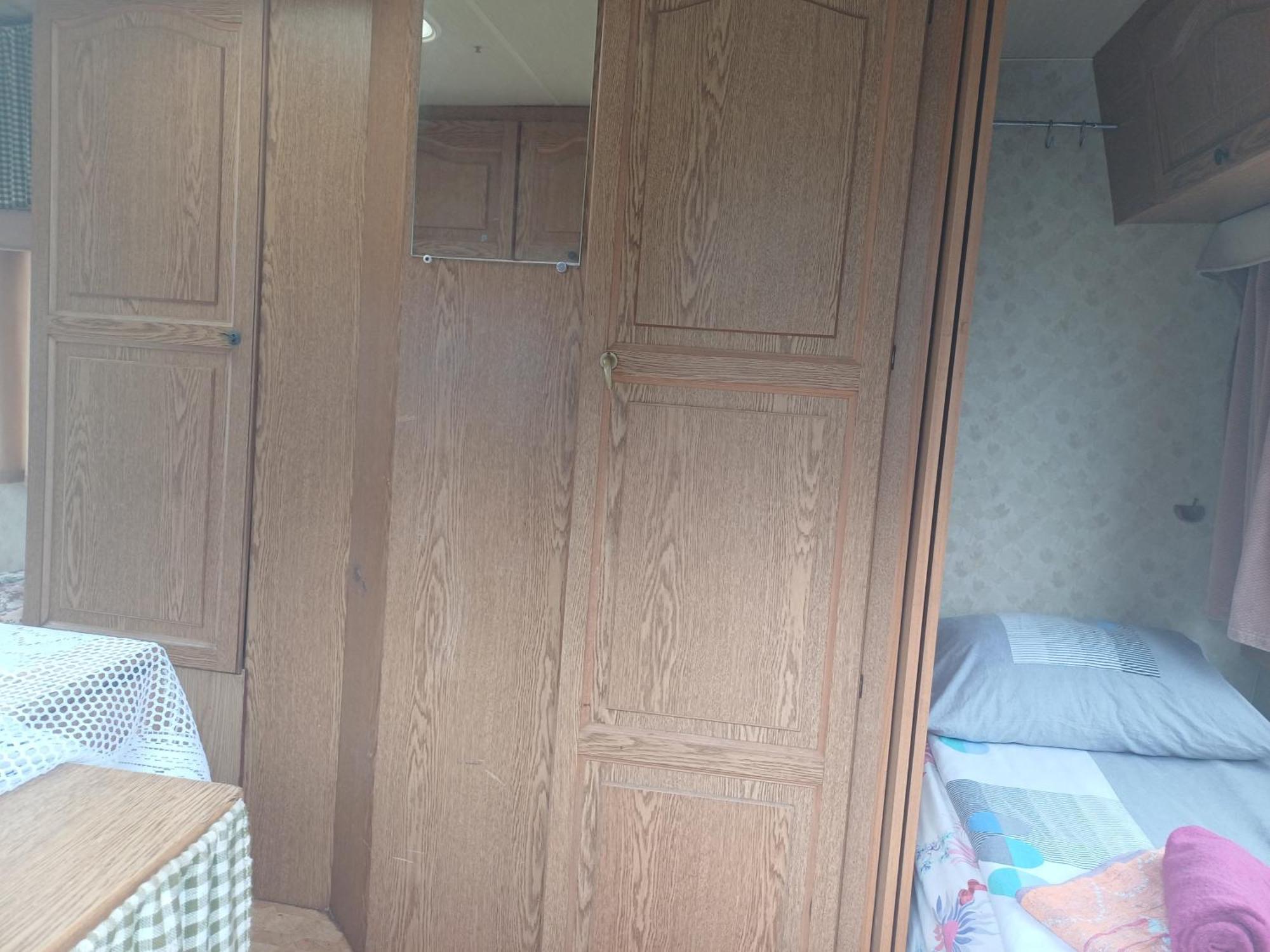 Katun Ljeljenak Hotel Plužine Eksteriør billede